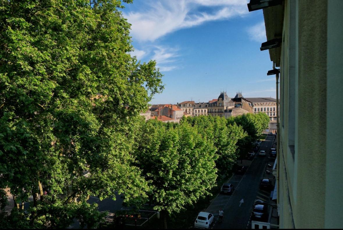 Hotel Le Gambetta Bergerac Exterior foto